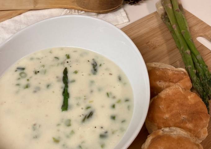 Recipe of Quick Asparagus Cream Soup/Sup Krim Asparagus