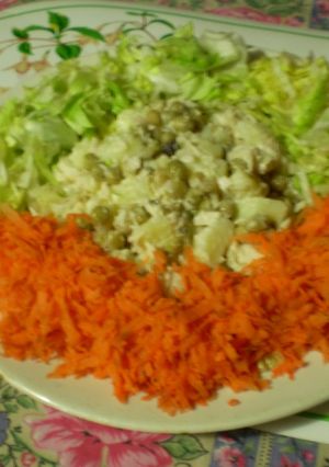 Una foto de Fresca ensalada completa