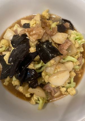 Foto resep Tumis kembang kol jamur kuping