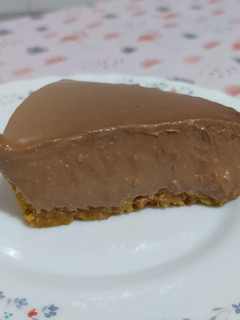 Una foto de Tarta de queso de chocolate (sin horno)