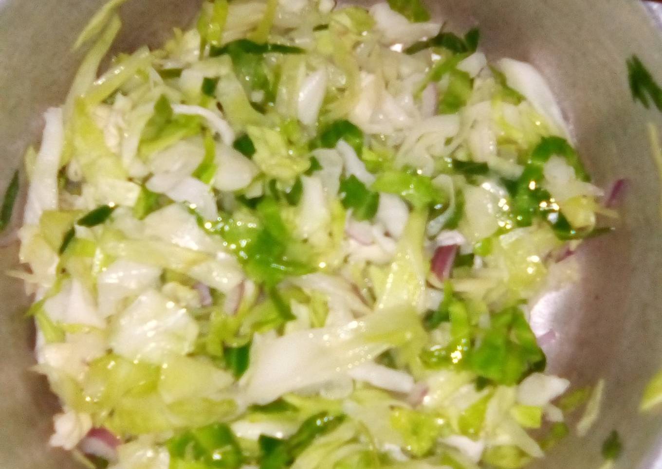 Steamed cabbages with onions