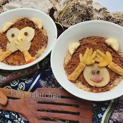 A picture of Oats Cinnamon Porridge.