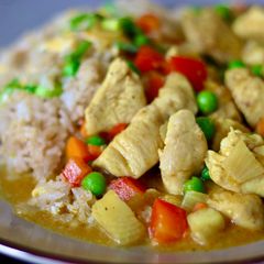 A picture of Chicken Chinese curry 🍛.