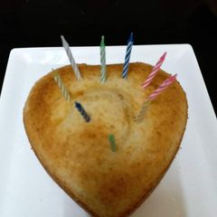 A picture of Eggless sponge cake.