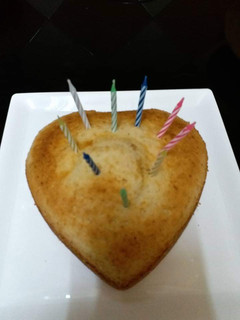 A picture of Eggless sponge cake.