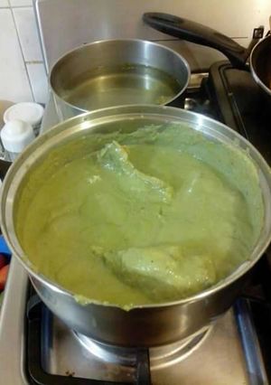 Una foto de Mole Verde de mi Mamá 🍲