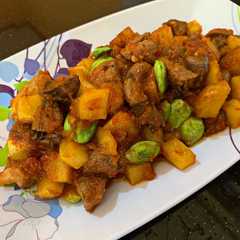 รูปของ Sambel goreng kentang ati ampela pete