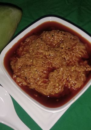 A picture of Spicy raw mango lacha Achar.