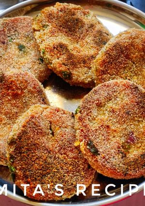A picture of Sweet potato and raw banana tikki.