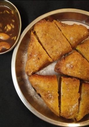 A picture of Coriander Mint Bread Pakora Sandwich.