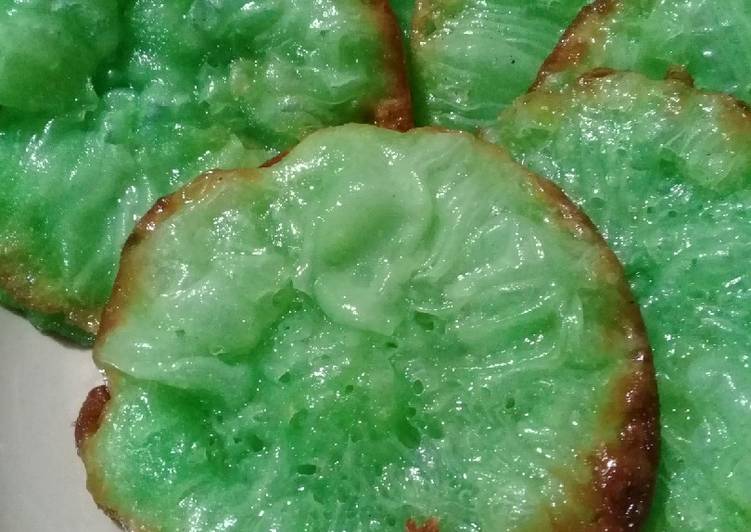  Resep Kue cucur pandan  oleh Nana S Cookpad