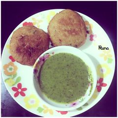 Potato Paneer Kachoris A picture of Potato Paneer Kachoris.