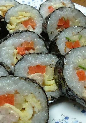 Foto resep Sushi..TASTY
