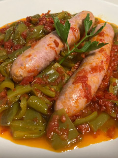 Una foto de Longanizas artesanas con fritada