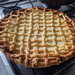 A picture of Cherry and Ricotta Pie.