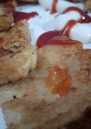 A picture of One Bite Namkeen Toast.
