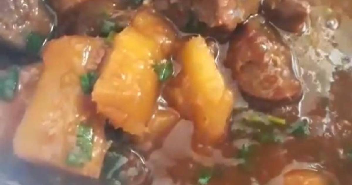 Carne de panela com mandioca e tomate delícia – confira  Receitas,  Receitas com mandioca, Receitas com mandioca cozida