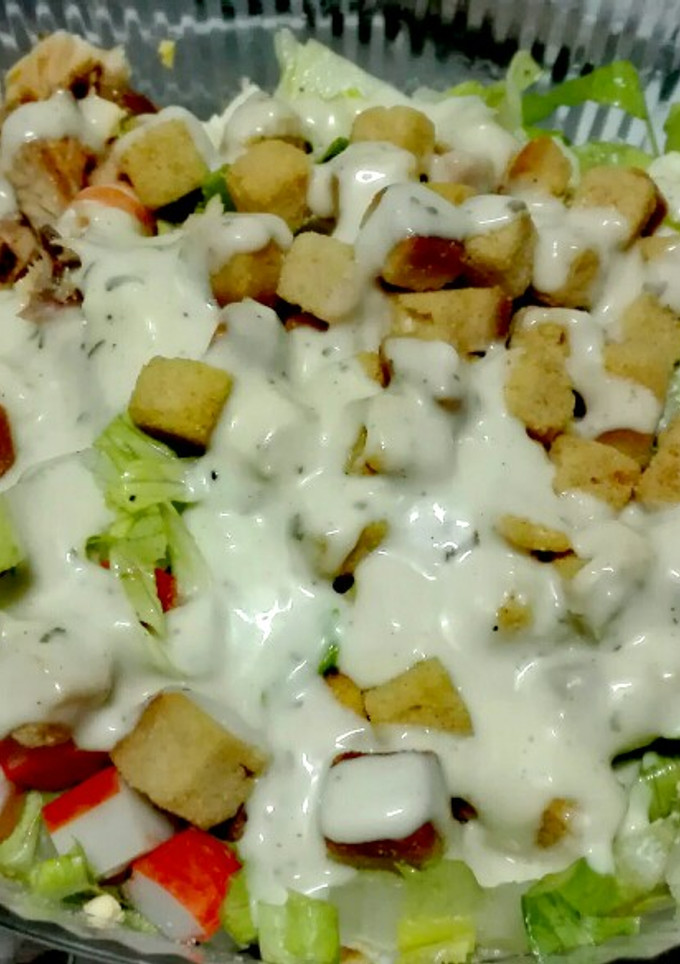 Una foto de Ensalada César con frutos del mar