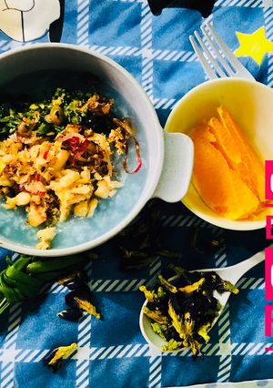 Hình của món Cháo hoa đậu biếc cá lóc- lá hẹ.