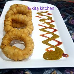 A picture of Ring Samosa.