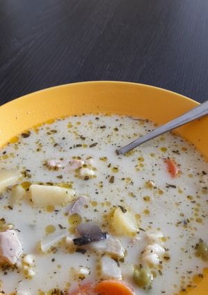 Tárkonyos csirkeleves recept fotója