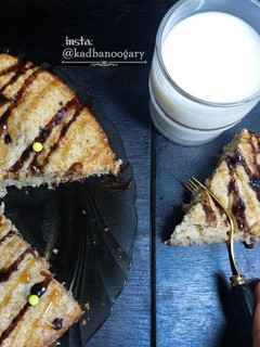 عکسی از دستور کیک موزی بدون تخم مرغ و همزن 🍌