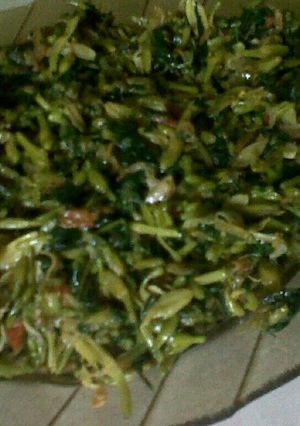Foto resep Tumis bunga + daun pepaya udang rebon