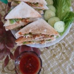 Chicken BBQ Sandwich kids lunch box idea A picture of Chicken BBQ Sandwich kids lunch box idea.