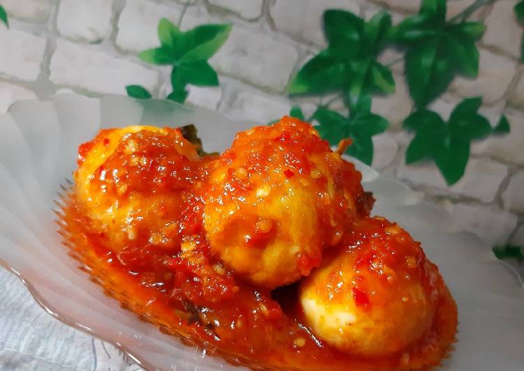 Balado telor pedas