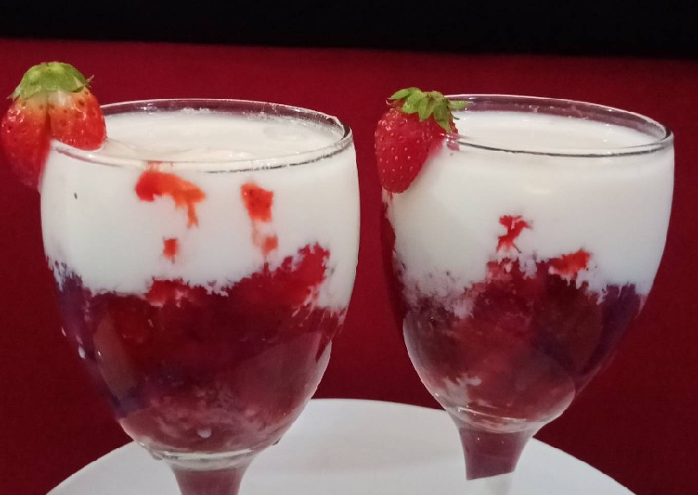 Korean Fresh Strawberry Milk