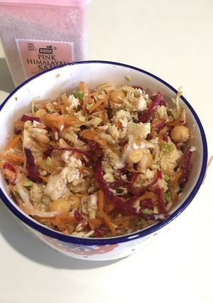 Una foto de Ensalada Salmón y Vegetales
