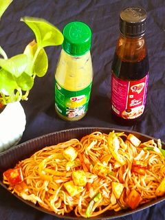 पनीर नूडल्स (Paneer Noodles recipe in hindi) रेसिपी मुख्य फोटो