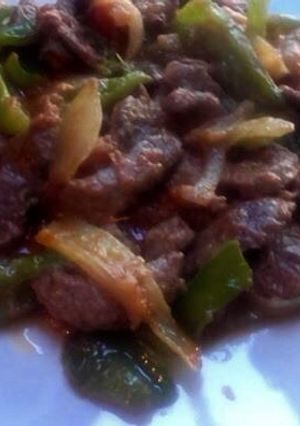 Una foto de Ternera con verduras