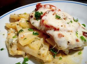 Фото Мясо с картофелем по-французски.