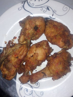 A picture of Marinated Fried chicken.