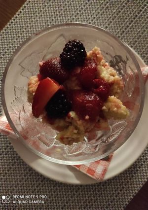 Gyümölcsös köleskása recept fotója