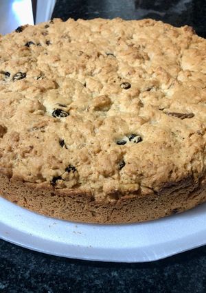 Una foto de Budín con frutas #lluvia
