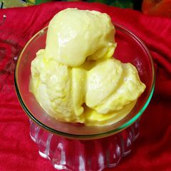 A picture of Mango ice cream.