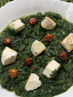 A picture of Three colour Palak paneer.
