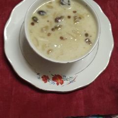 A picture of Sheer khurma.