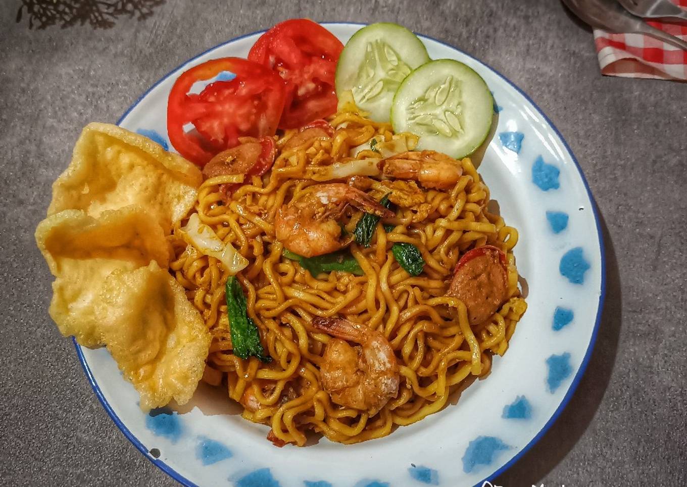 318. Mie Tek Tek Udang