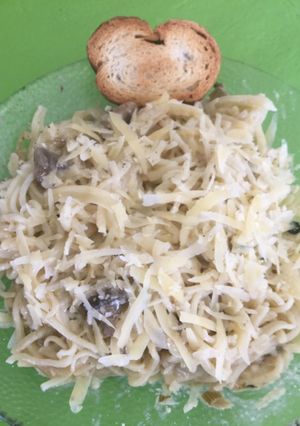 Una foto de Pandemia Dominguera de Pasta con Champiñones 🍄