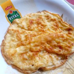 A picture of Meetha Omelet with sooji.