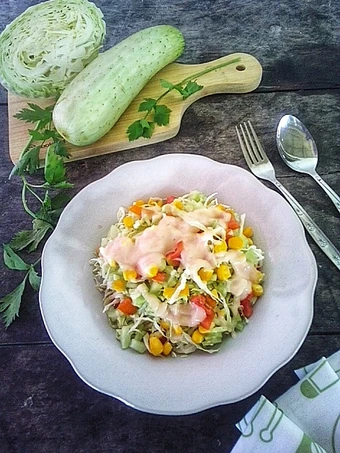 Langkah Gampang Menyiapkan Resep  Salad Sayur Simple Untuk Isian Dadar Gulung yang Enak Banget, Menggugah Selera