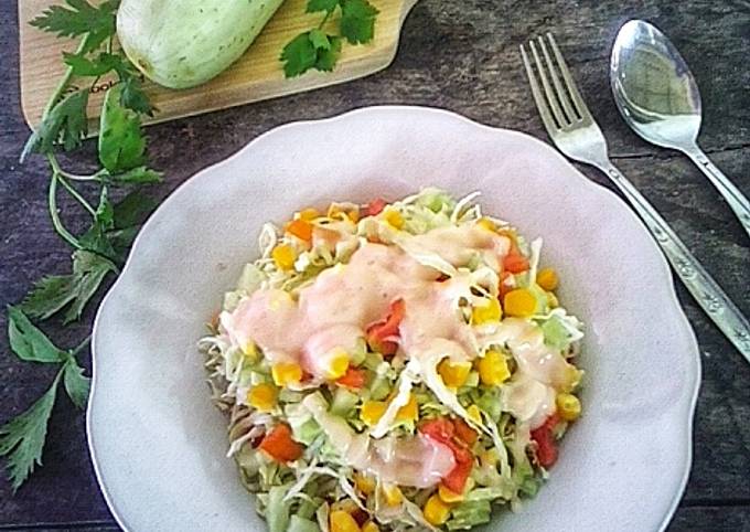 Salad Sayur Simple Untuk Isian Dadar Gulung