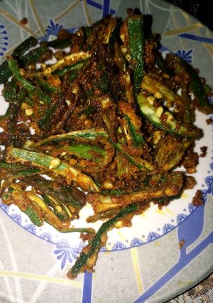 A picture of Kurkuri bhindi.