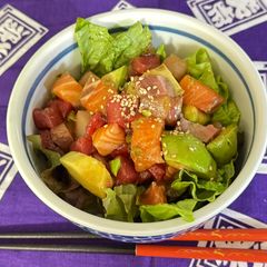 A picture of Poke Bowl.