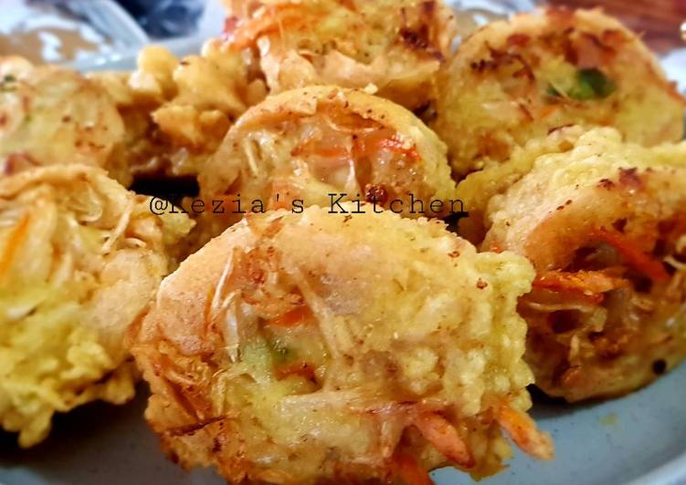 Easiest Way to Prepare Quick Tahu Berontak (Fried Stuffed Been Curd)