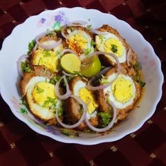 A picture of Nargisi Koftay.