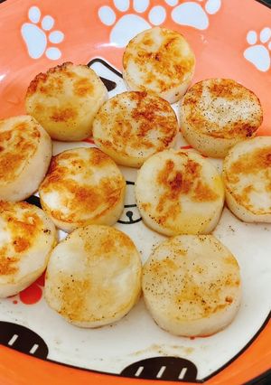 奶油蒜香煎扇貝肉（干貝） 的食譜成品照片